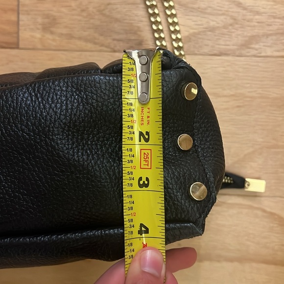 Valentina Fiore Black Woven Leather Gold Studded Handbag Gold Chain Strap bag - Picture 9 of 16